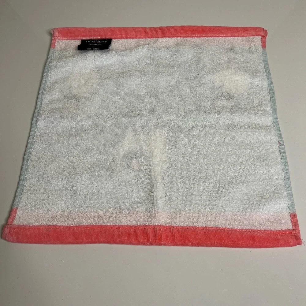 ARTISANNY HOME est 2009 Llama themed towel